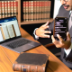 un avocat poste sur instagram avec hasht 1024x1024 50857543.png